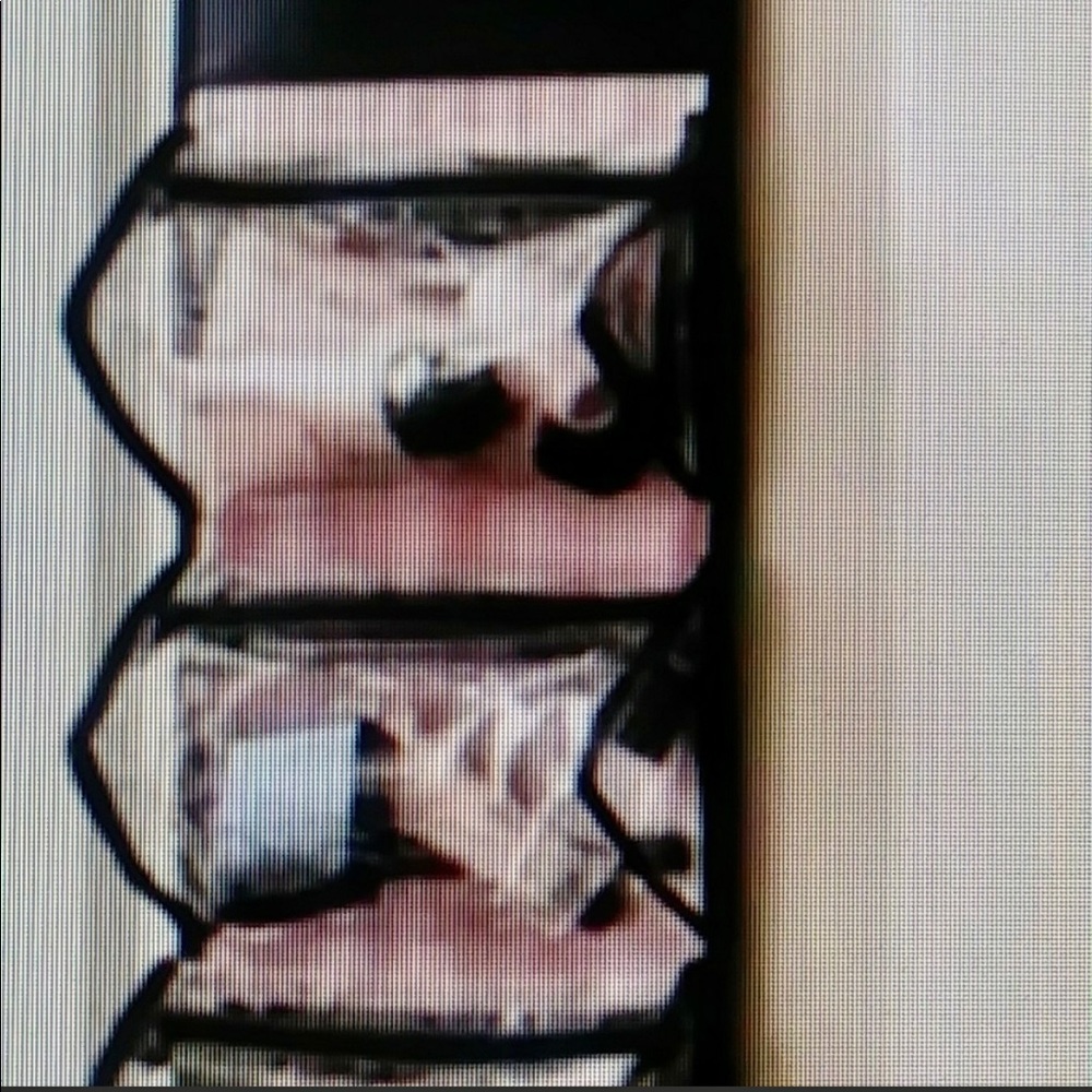 beautiful brand new never used mary kay makeup bag - Picture 4 of 7